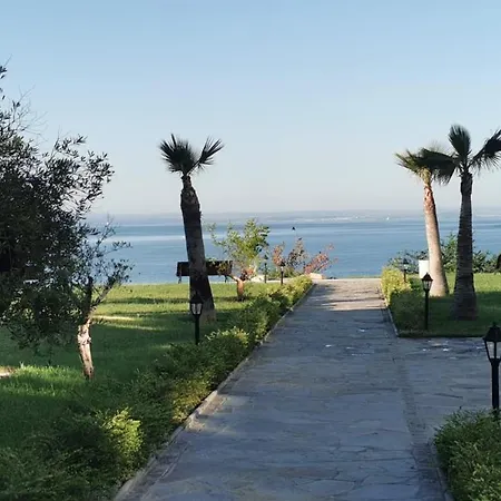 Aх, морето アパート *