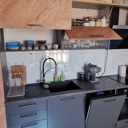 Aх, морето アパート *